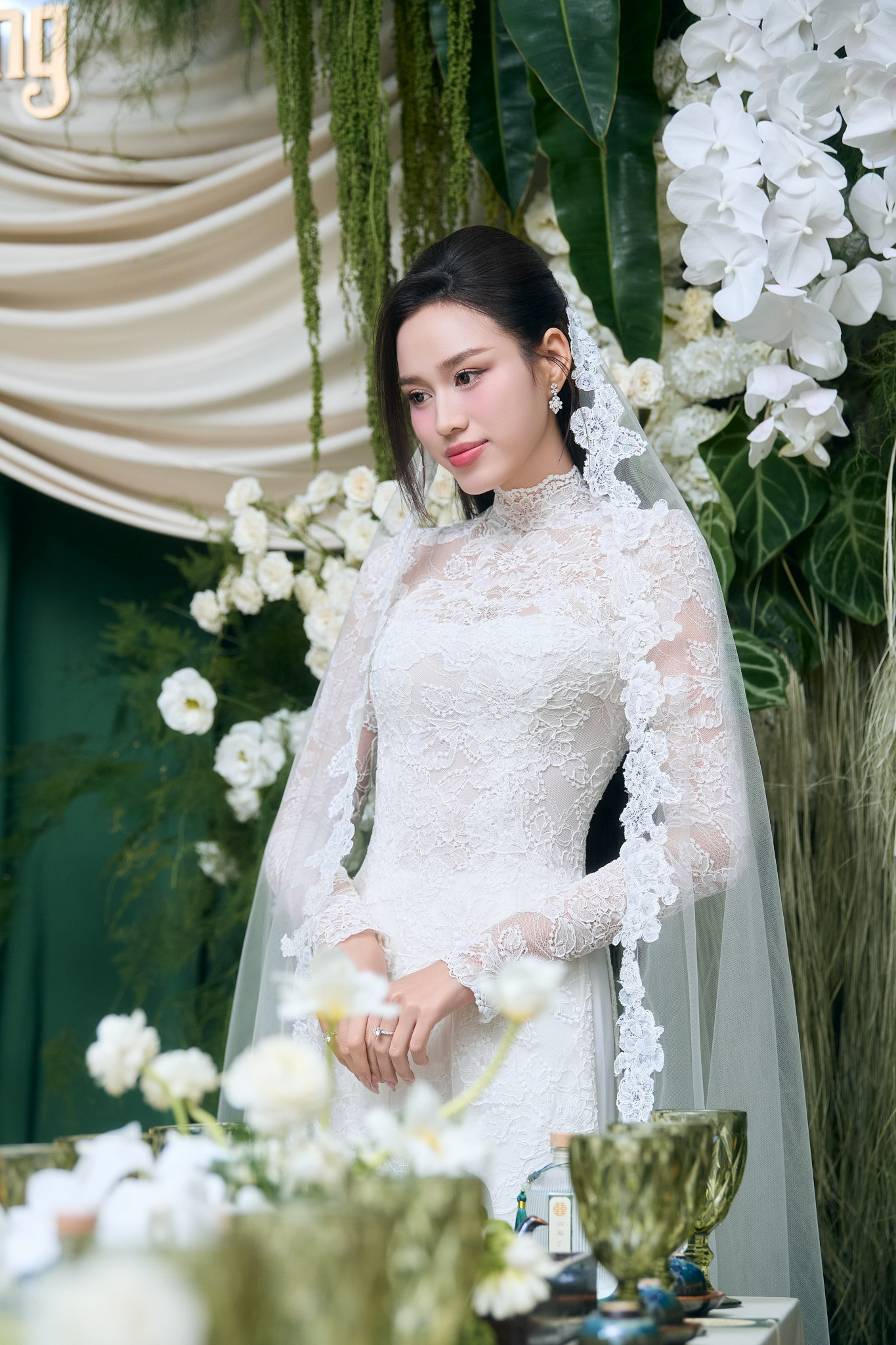 Đỗ Thị Hà cưới ảnh 1 Do Thi Ha cuoi anh 1