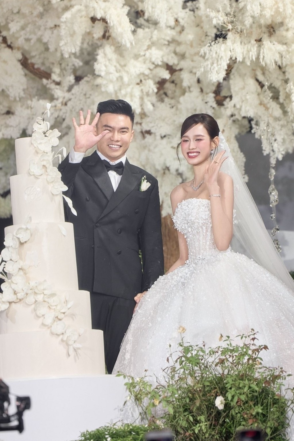 Đỗ Thị Hà cưới ảnh 1 Do Thi Ha cuoi anh 1