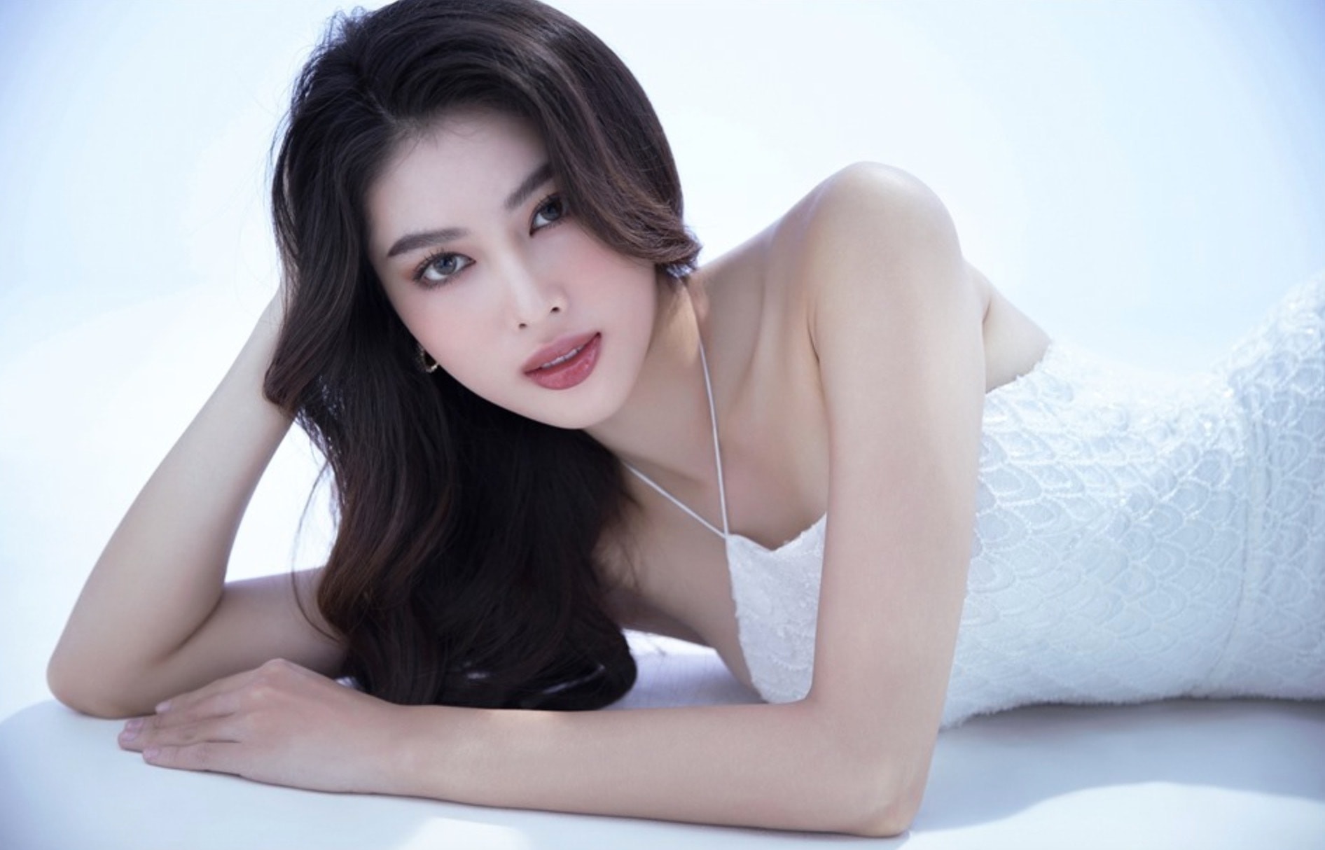 Á hậu Ngọc Thảo kín tiếng chuyện đời tư.