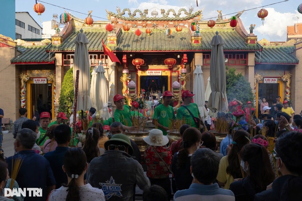 TPHCM có tour khám phá cho gen Z, gây tò mò với Ẩm thực độc lạ Bình Dương - 2 TPHCM có tour khám phá cho gen Z, gây tò mò với Ẩm thực độc lạ Bình Dương - 2