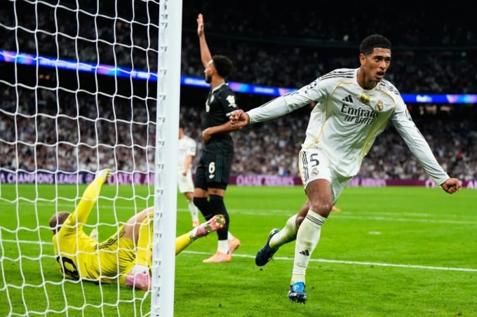 Jude Bellingham mừng bàn trong trận Real thắng Juventus 1-0 ở lượt ba vòng bảng Champions League trên sân Bernabeu, Madrid, Tây Ban Nha ngày 22/10/2025. Ảnh: AP
