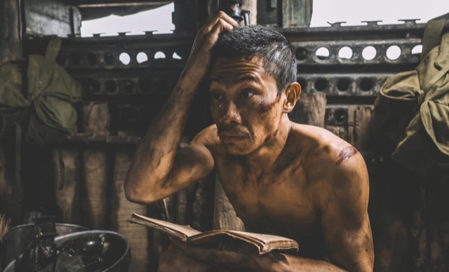 Bất ngờ trước thành tích học tập của nam diễn viên quê Thanh Hóa, vai Tạ trong phim 'Mưa đỏ'- Ảnh 1. Bất ngờ trước thành tích học tập của nam diễn viên quê Thanh Hóa, vai Tạ trong phim 'Mưa đỏ'- Ảnh 1.