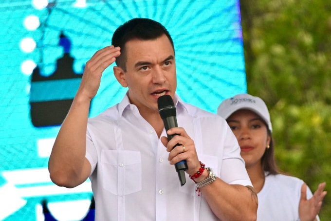 Tổng thống Ecuador Daniel Noboa phát biểu tại một sự kiện ở thành phố Guayaquil ngày 8/10. Ảnh: AFP