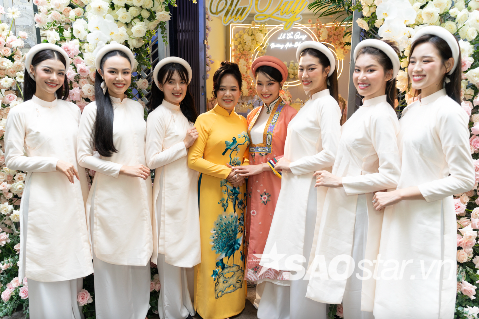 Vì sao Đỗ Mỹ Linh và nhiều người đẹp vắng bóng trong đám cưới của Đỗ Thị Hà?- Ảnh 4. Vì sao Đỗ Mỹ Linh và nhiều người đẹp vắng bóng trong đám cưới của Đỗ Thị Hà?- Ảnh 4.