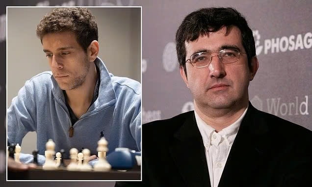 Cựu Vua cờ Vladimir Kramnik (phải) và Đại kiện tướng quá cố Daniel Naroditsky. Ảnh: Daily Mail