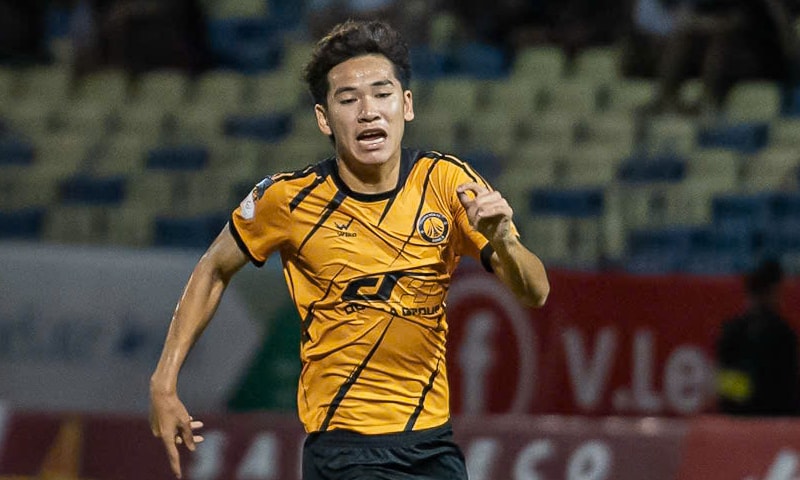 Thanh Hoá đấu với Sông Lam Nghệ An ở vòng 8 V.League