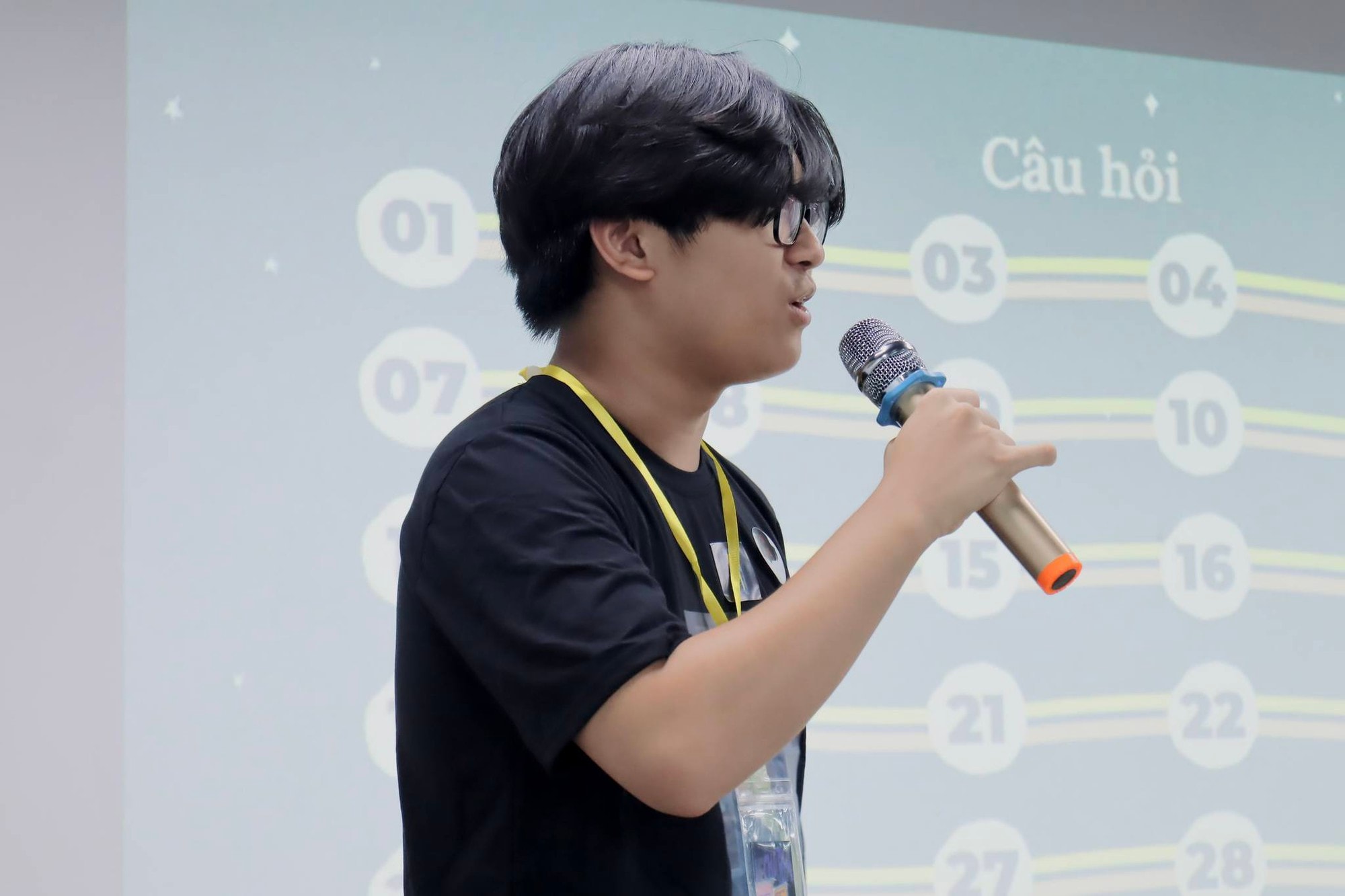 Bật mí bất ngờ ít biết về Trần Bùi Bảo Khánh - nam sinh vừa vô địch Đường lên đỉnh Olympia lần thứ 25- Ảnh 4.