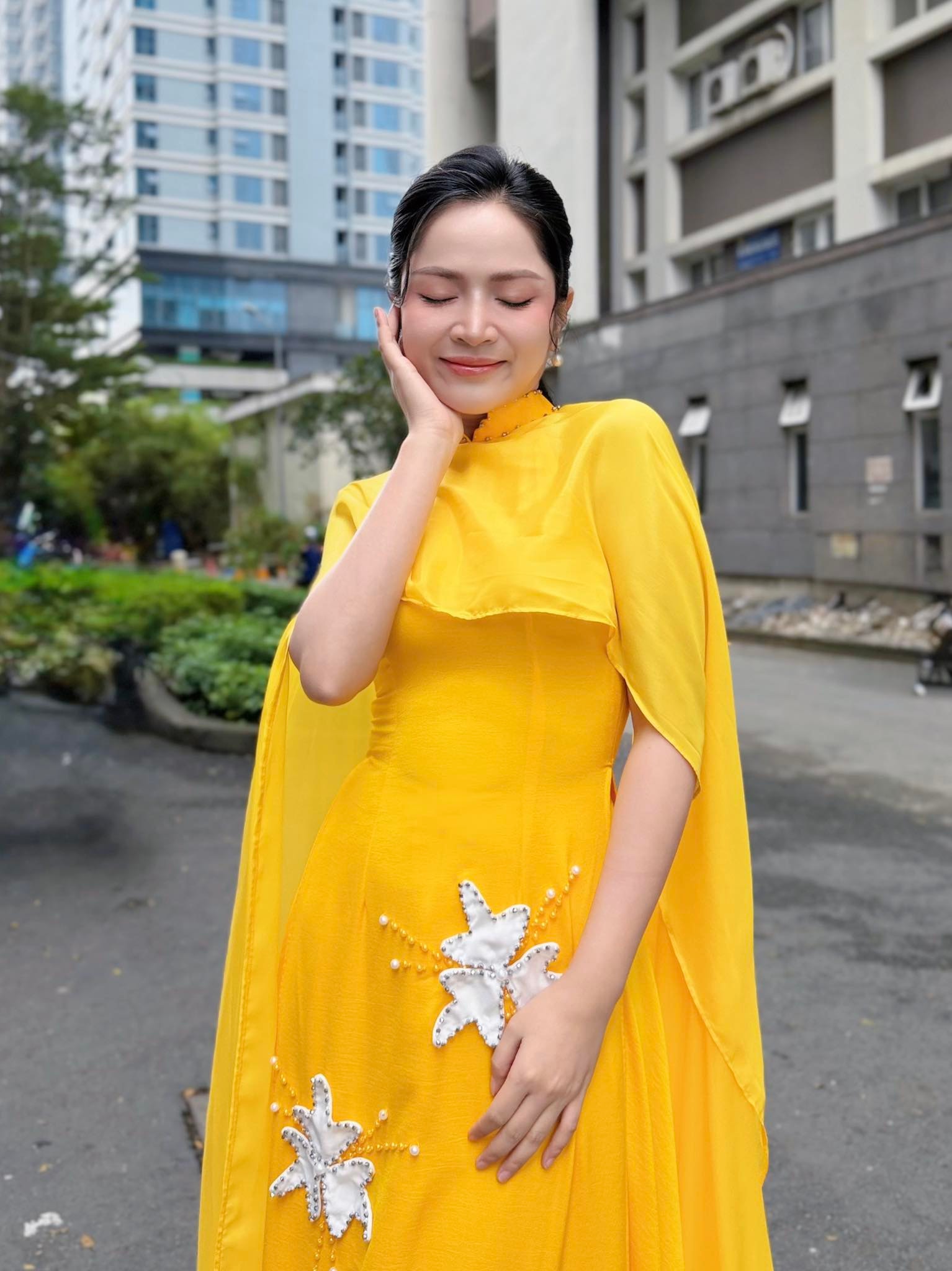 Giọng ca 'Viết tiếp câu chuyện hòa bình' tiết lộ quá khứ- Ảnh 3. Giọng ca 'Viết tiếp câu chuyện hòa bình' tiết lộ quá khứ- Ảnh 3.