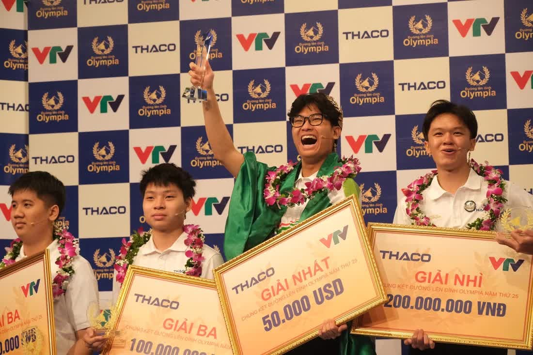Bật mí bất ngờ ít biết về Trần Bùi Bảo Khánh - nam sinh vừa vô địch Đường lên đỉnh Olympia lần thứ 25- Ảnh 3.