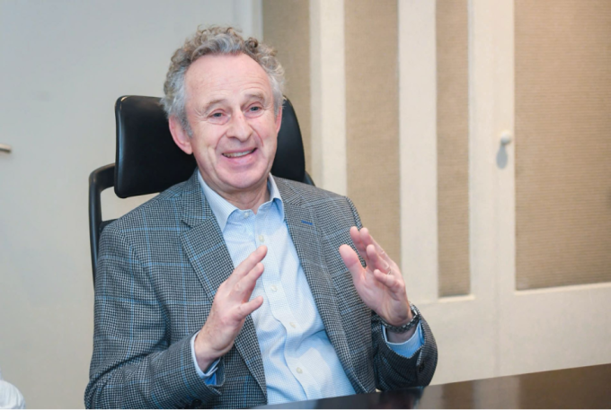 GS Richard Henry Friend, Chủ tịch Hội đồng giải thưởng VinFuture. Ảnh: VFP