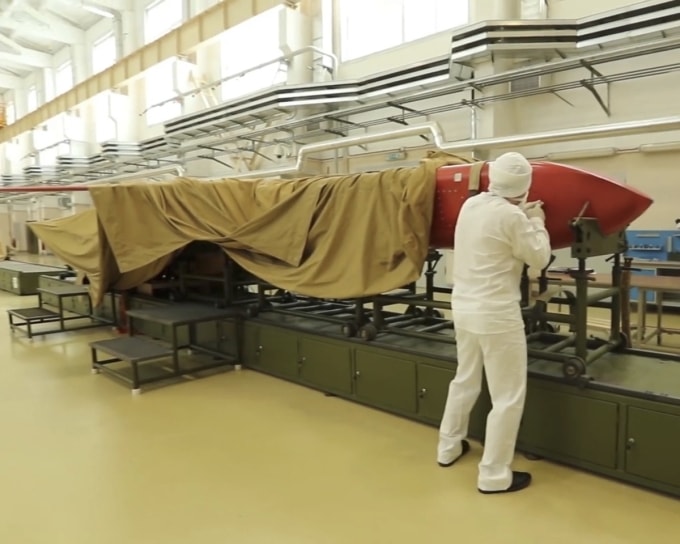 Tên lửa Burevestnik tại nhà máy. Ảnh: Guardian