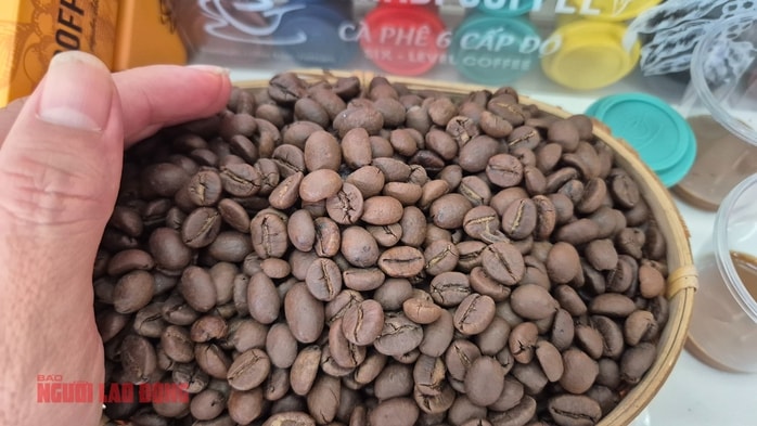 Giá cà phê hôm nay 27 - 10: Tăng giá cà phê có khả thi không? - Ảnh 2. Giá cà phê hôm nay 27 - 10: Tăng giá cà phê có khả thi không? - Ảnh 2.