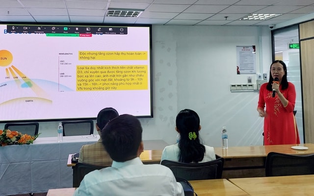 Chuyên gia cảnh báo: Thiếu vitamin D đang là vấn đề sức khỏe cộng đồng tại Việt Nam- Ảnh 2. Chuyên gia cảnh báo: Thiếu vitamin D đang là vấn đề sức khỏe cộng đồng tại Việt Nam- Ảnh 2.