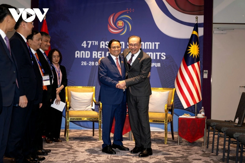 Thủ tướng Phạm Minh Chính và Thủ tướng Malaysia Anwar Ibrahim.