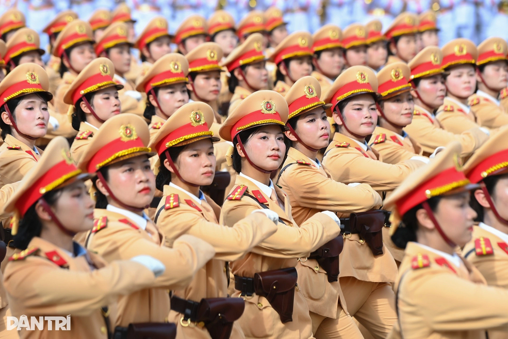 Lộ trình tuổi nghỉ hưu của lực lượng công an - 1 Lộ trình tuổi nghỉ hưu của lực lượng công an - 1