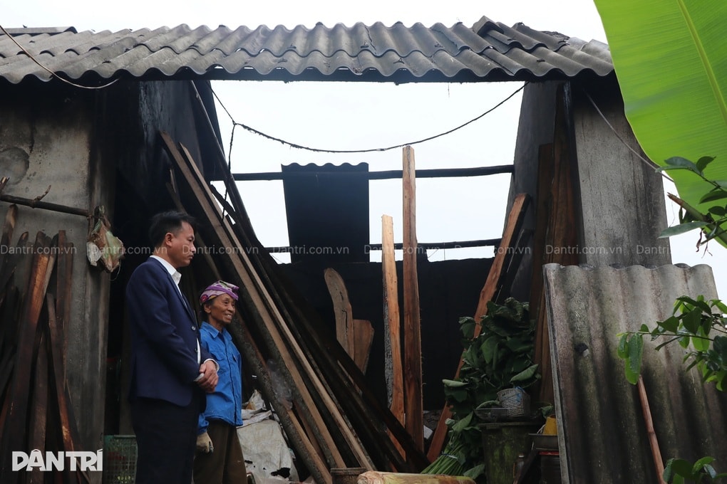 Người phụ nữ khổ từ trong trứng”, còn một tay, mơ nền nhà cao chống lụt - 2