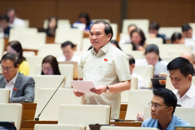 Đại biểu Nguyễn Công Hoàng (Giám đốc Bệnh viện Trung ương Thái Nguyên Thái Nguyên). Ảnh: Cổng TTĐT Quốc hội