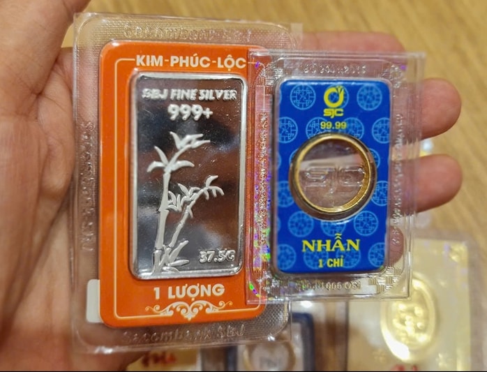 Giá bạc hôm nay 28-10: Về mức thấp nhất trong 1 tháng, có nên mua vào? - Ảnh 1.