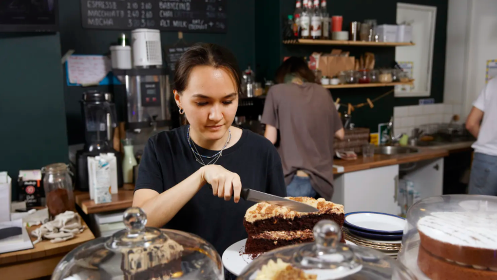 60% lao động ở Mỹ không có công việc ổn định về tài chính - 1 60% lao động ở Mỹ không có công việc ổn định về tài chính - 1