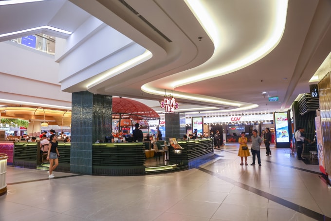 Khu trung tâm thương mại tại Landmark 81, TP HCM. Ảnh: Quỳnh Trần