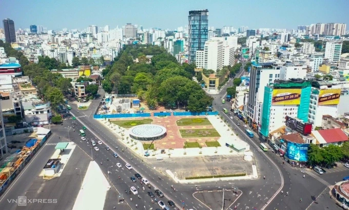 Khu vực ga ngầm Bến Thành ở trung tâm TP HCM. Ảnh: Giang Anh