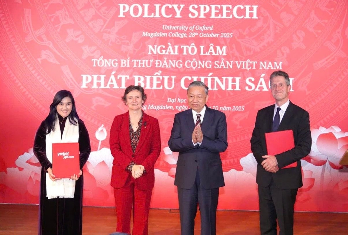 - Ảnh 1. - Ảnh 1.