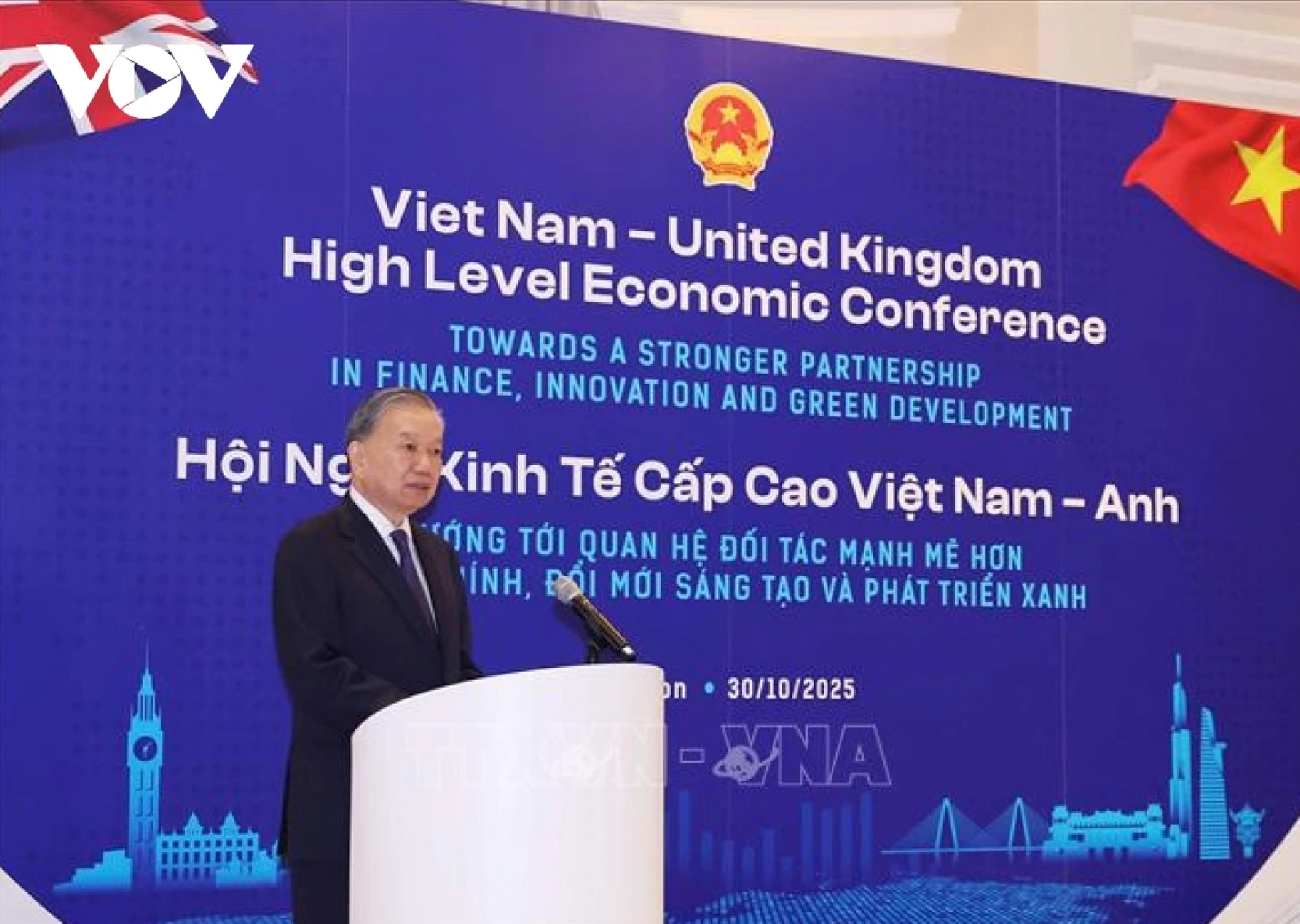 Tổng Bí thư Tô Lâm phát biểu tại Hội nghị Kinh tế Cấp cao Việt Nam - Anh. (Ảnh: Thống Nhất/TTXVN)