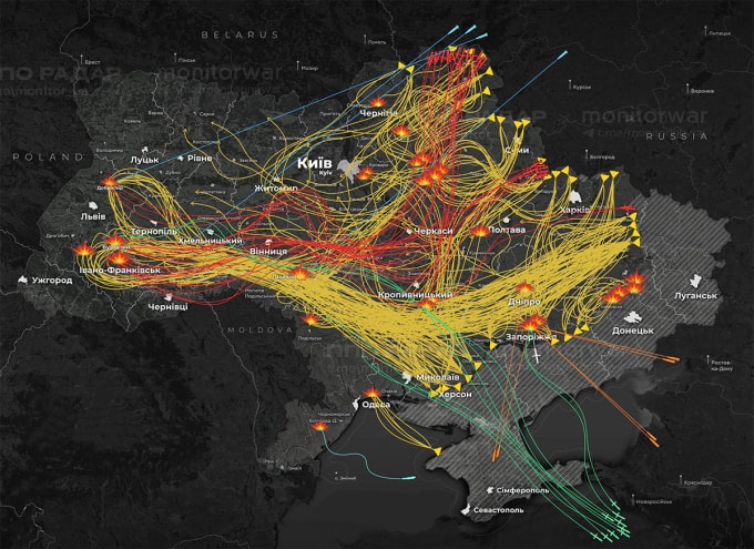 Đường bay của tên lửa, UAV Nga trong trận tập kích rạng sáng 30/10. Đồ họa: X/Monitoring War