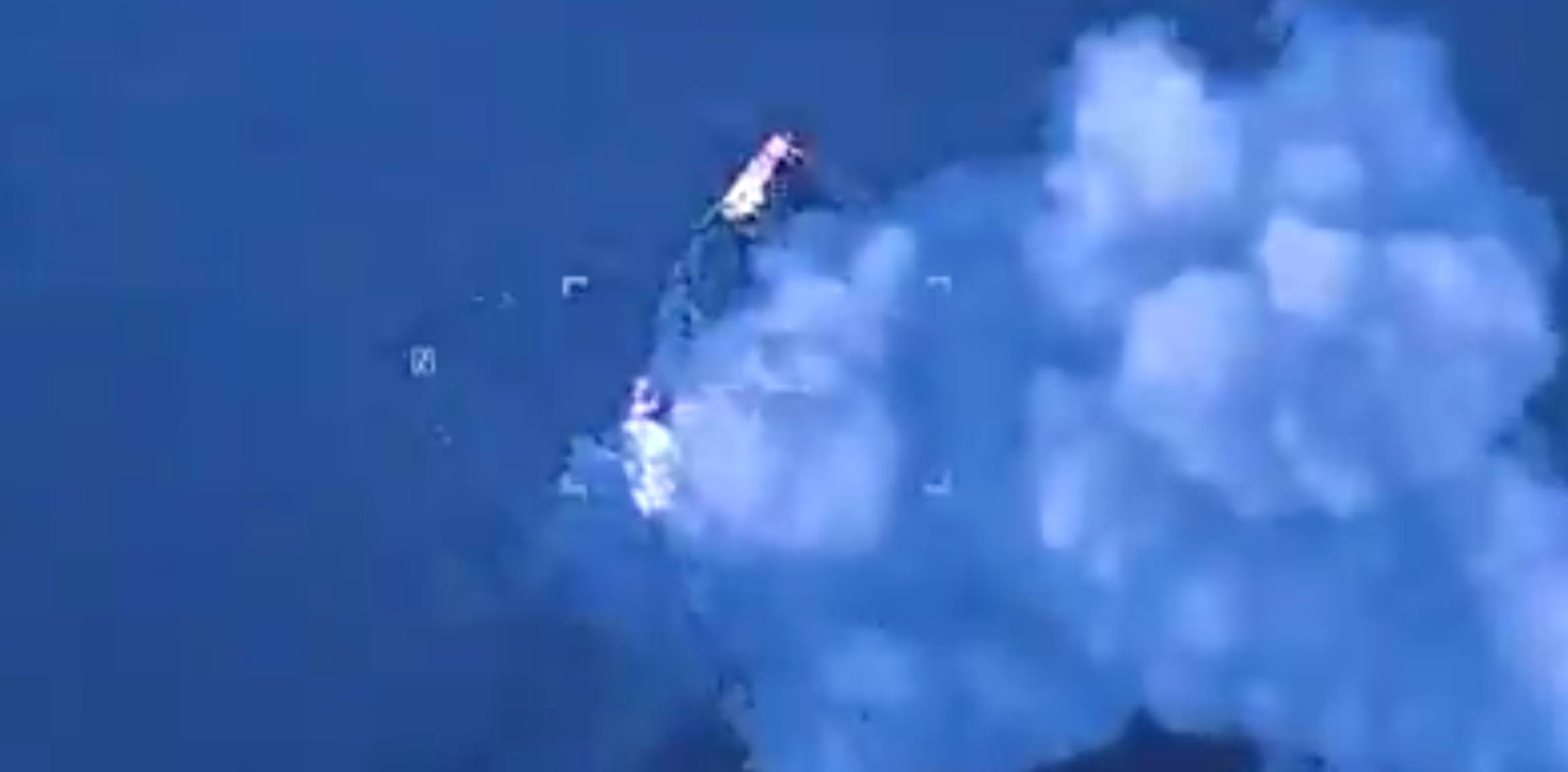 Mỹ bắn nổ 'xuồng chở ma túy' tại Caribe