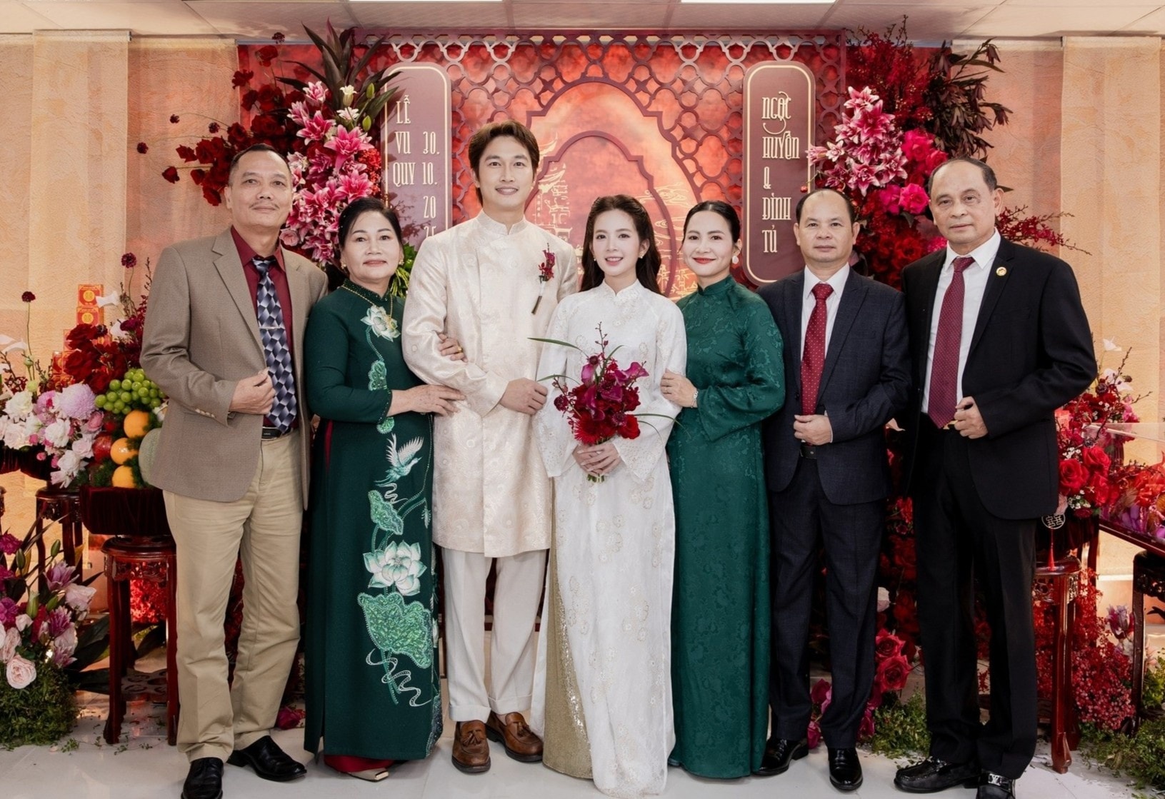 Đình Tú ăn hỏi ảnh 12 Dinh Tu an hoi anh 12