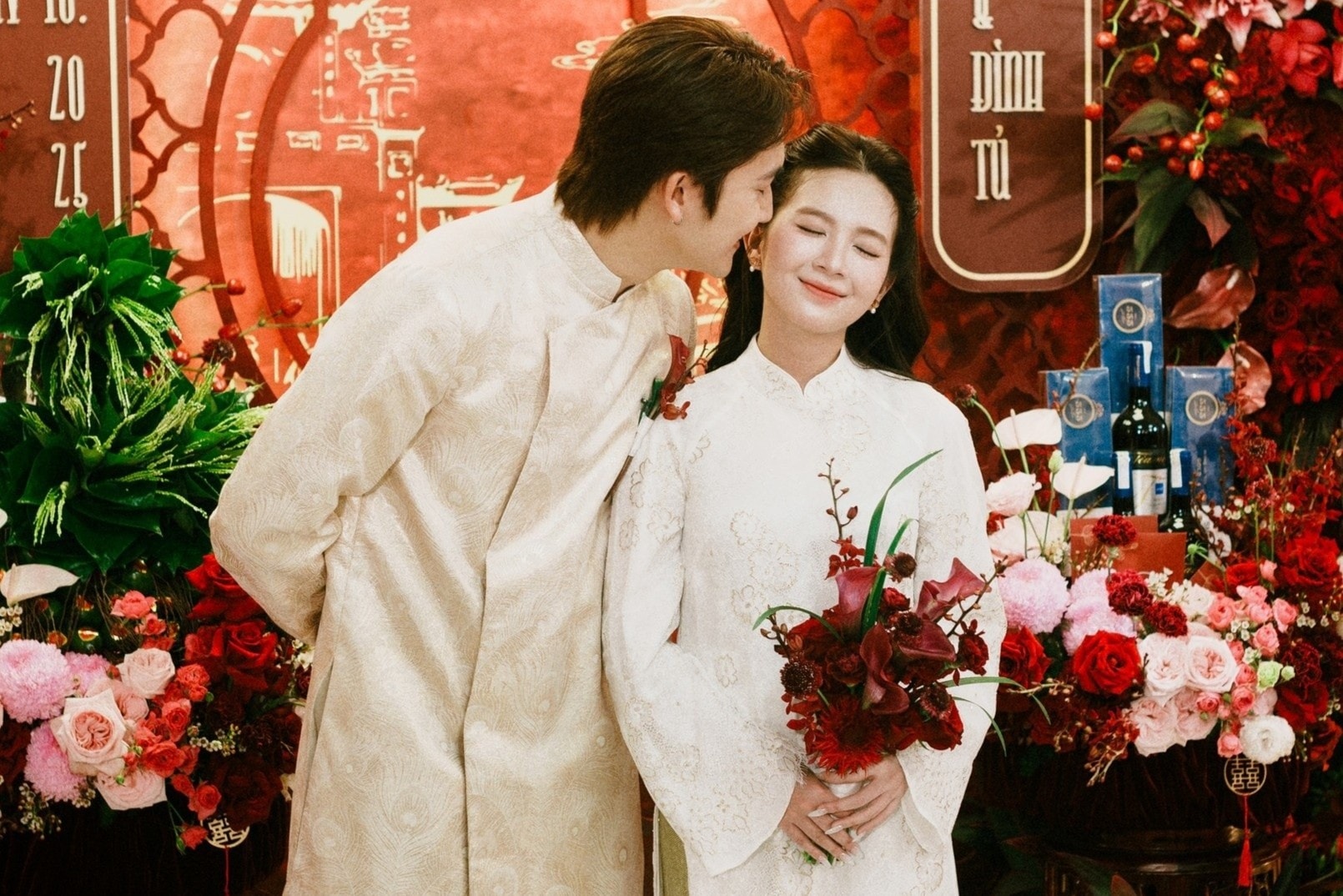 Đình Tú ăn hỏi ảnh 11 Dinh Tu an hoi anh 11