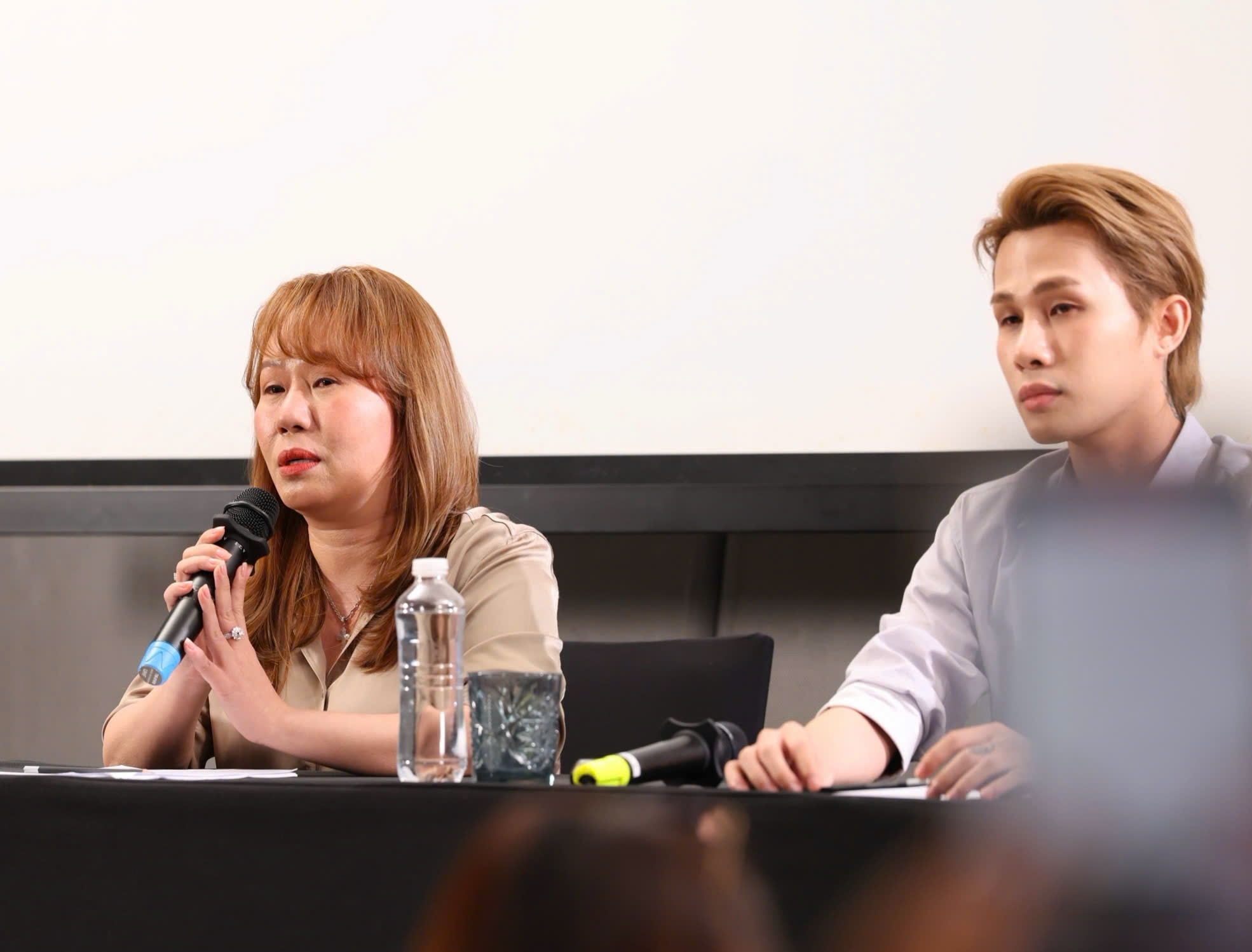 jack giai nghe anh 1