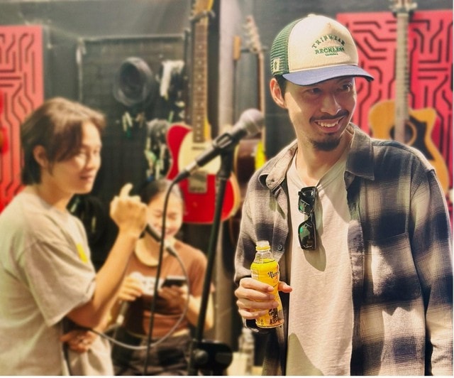 Rapper Đen và Number 1: Màn collab bùng nổ, truyền lửa đam mê cho Gen Z Việt- Ảnh 1.