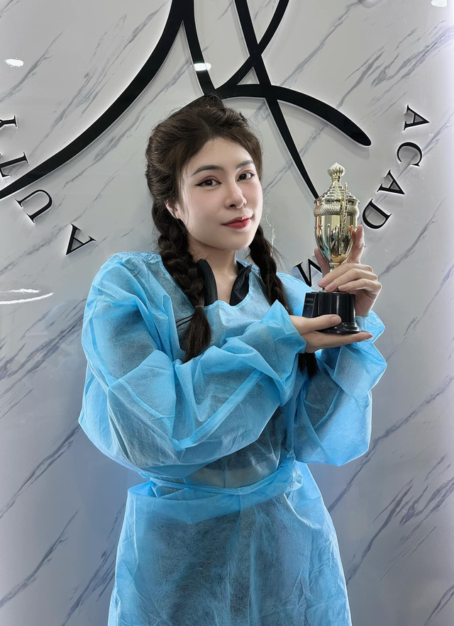 Từ sinh viên ngành chăm sóc sắc đẹp đến cô gái được yêu mến trên mạng: Thúy Ca là ai?- Ảnh 3.