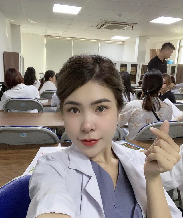 Từ sinh viên ngành chăm sóc sắc đẹp đến cô gái được yêu mến trên mạng: Thúy Ca là ai?- Ảnh 4.