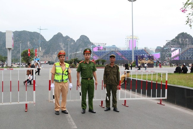 Hạ Long Concert 2025 khởi động mùa du lịch Thu - Đông của Quảng Ninh đầy cảm xúc- Ảnh 7.