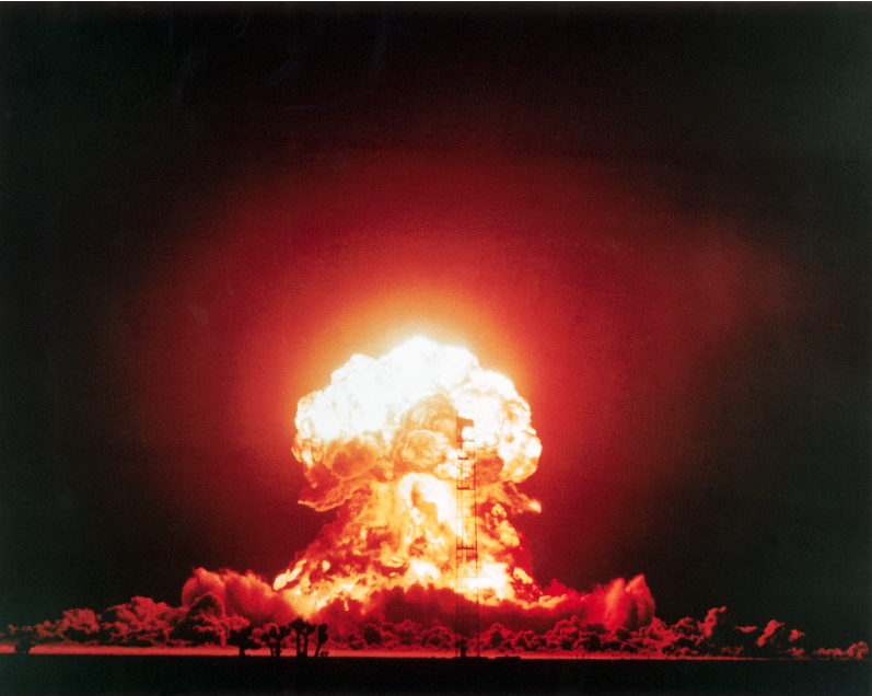 Vụ nổ năm 1953 tại Khu thử nghiệm Nevada là một phần của Chiến dịch Upshot-Knothole. Mỹ đã không tiến hành vụ nổ thử hạt nhân trong khí quyển nào kể từ năm 1962. Ảnh: Getty Images