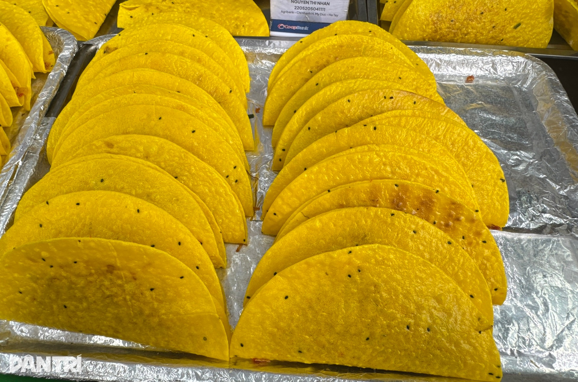 Cầm 200.000 đồng ăn đủ món ngon 3 miền tại Hội chợ Mùa Thu ở Hà Nội - 10 Cầm 200.000 đồng ăn đủ món ngon 3 miền tại Hội chợ Mùa Thu ở Hà Nội - 10