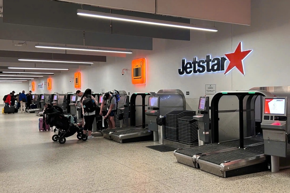 Tranh cãi chiếc cân kém sang ở sân bay - 3