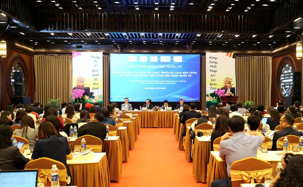 Việt Nam cần làm gì để hút hàng chục triệu USD từ công nghiệp văn hóa? - 1 Việt Nam cần làm gì để hút hàng chục triệu USD từ công nghiệp văn hóa? - 1