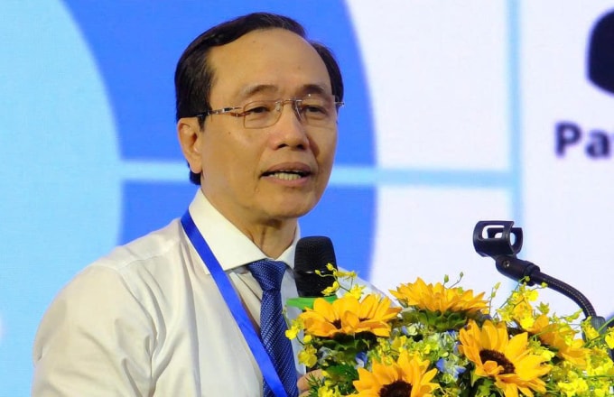 GS.TS.BS Trương Quang Bình tại hội nghị khoa học công nghệ thường niên Bệnh viện Đa khoa Thủ Đức, ngày 31/10.