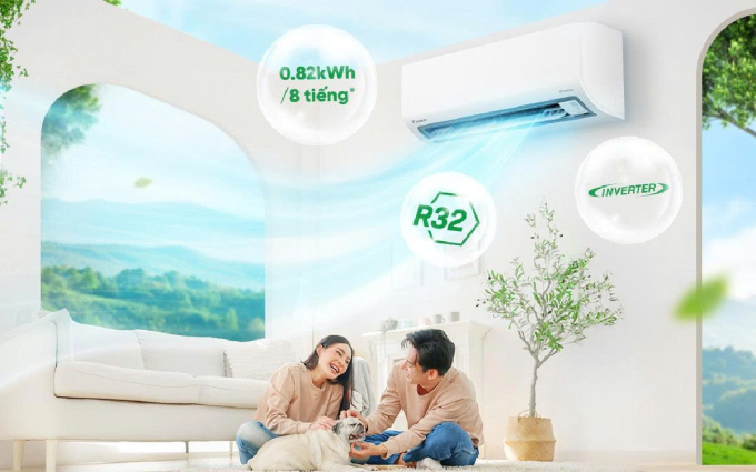 Mẫu điều hoà inverter sử dụng gas R32, có mức tiêu thụ năng lượng 0,82 kWh trong 8 tiếng. Ảnh: Daikin