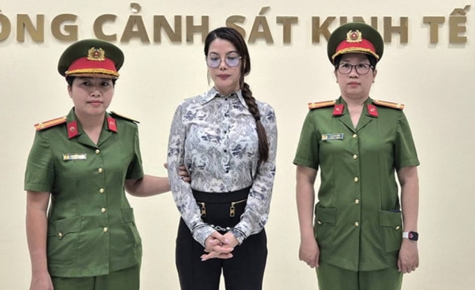 Trương Ngọc Ánh tại cơ quan điều tra. Ảnh: Công an TP HCM