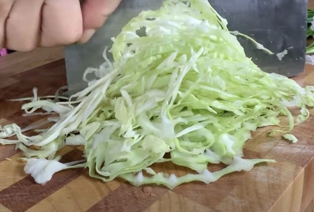 Loại rau quen thuộc, có nhiều vào mùa đông giá lại rẻ, giúp xương khớp khỏe mạnh - Ảnh 2.