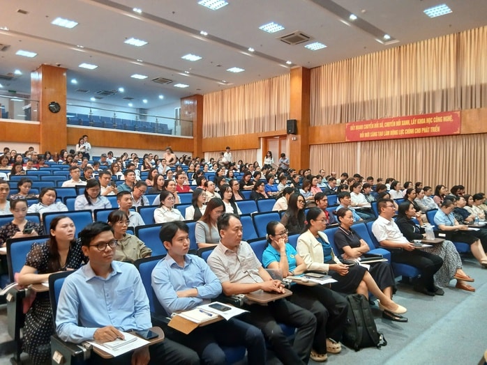 Thuế TP HCM giải đáp nợ thuế và hóa đơn cho doanh nghiệp hiệu quả - Ảnh 1. Thuế TP HCM giải đáp nợ thuế và hóa đơn cho doanh nghiệp hiệu quả - Ảnh 1.