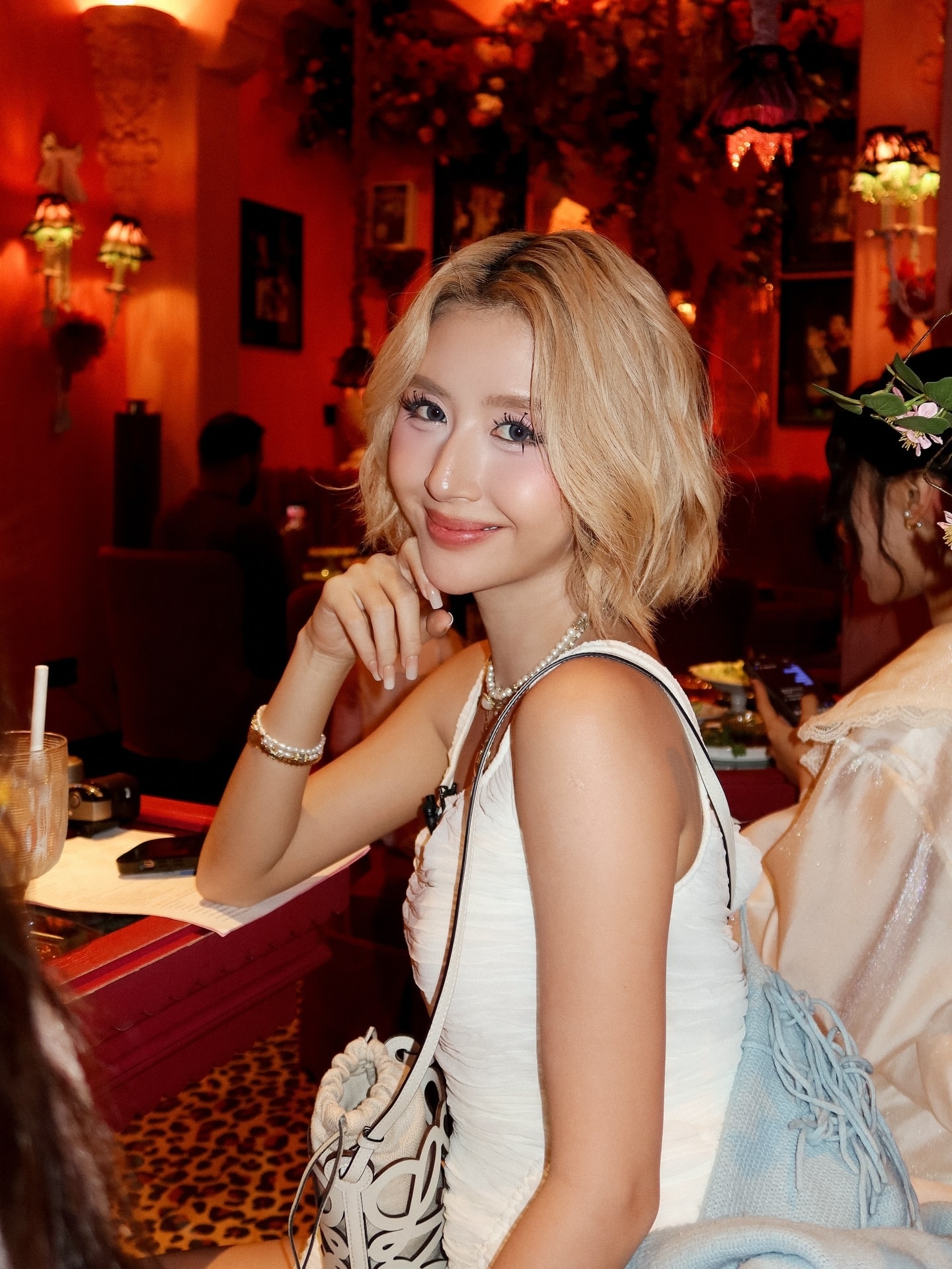 Quynh Anh Shyn anh 5