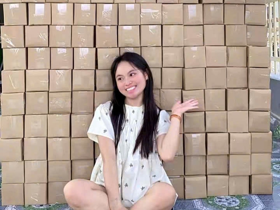 Hai chị em giải cứu nghề biển của bố mẹ, thu vài chục triệu mỗi ngày - 3