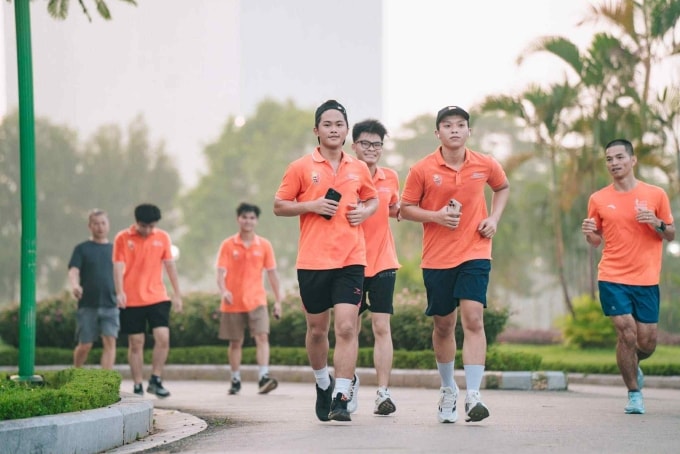Giảng viên FPT Polytechnic xem chạy bộ như một phương pháp giáo dục sinh viên. Ảnh: Trang Nguyễn