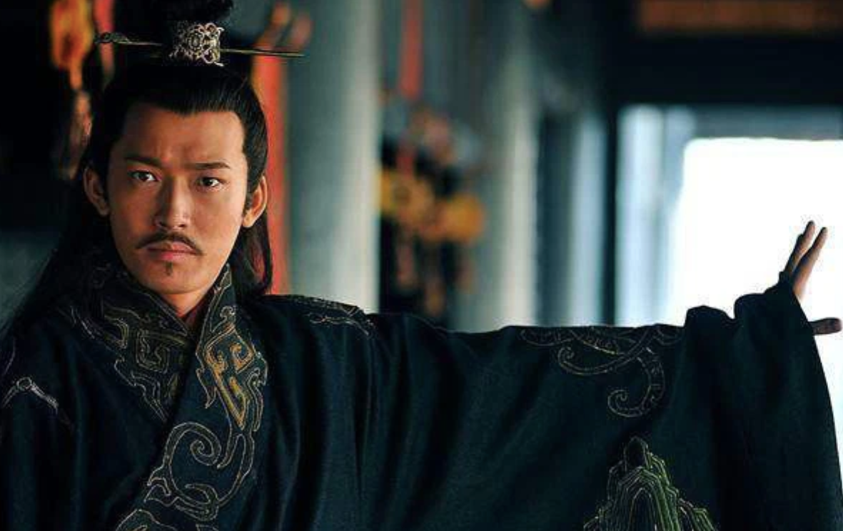 Tôn Quyền nổi tiếng với tài trị nước, biết khai thác biển, mở rộng giao thương, xây dựng ngoại giao khu vực.