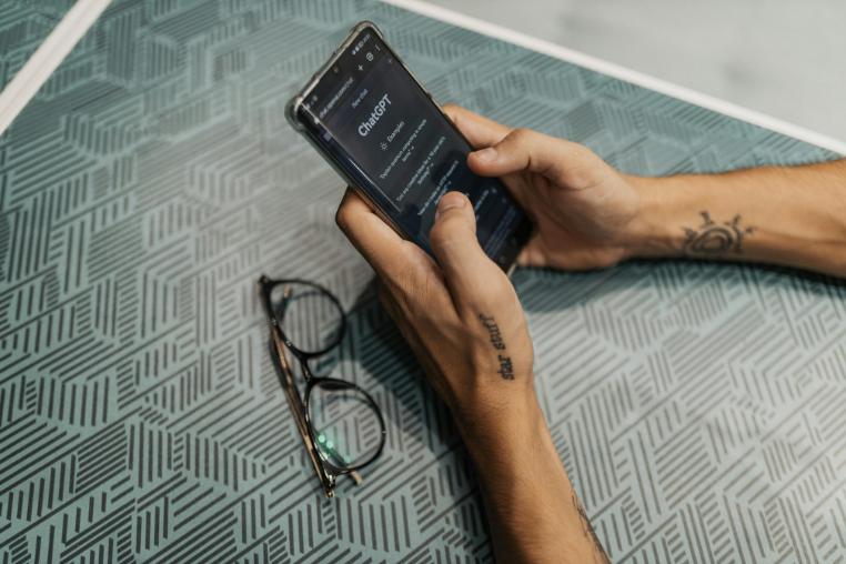 chatgpt thay đổi quy tắc hoạt động